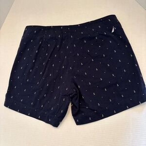 Nautica Women’s Blue Sailor Shorts Women’s Size 6 Cotton